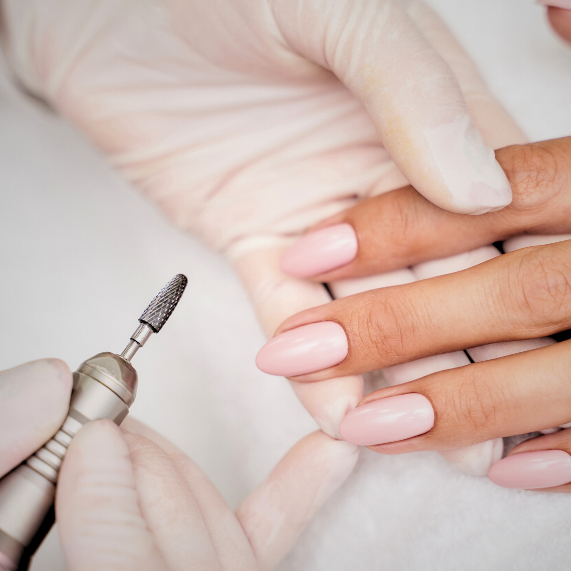 manikúra gel lak shellac modeláž nehtů gelové nehty akrylové brno slatina líšeň vinohrady šlapanice